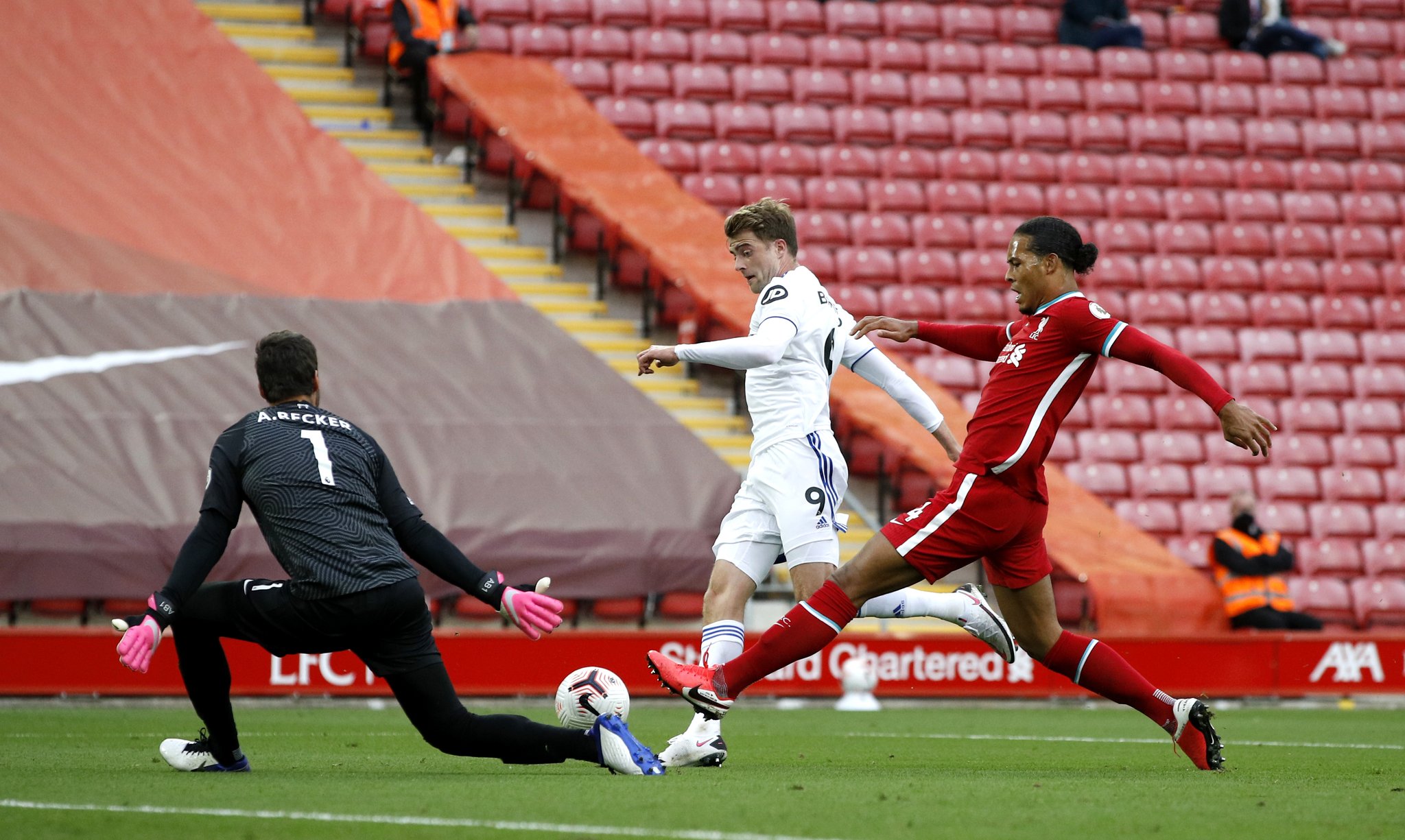 尽管进球被 尽管进球被